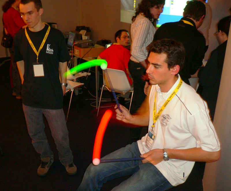 A real drummer experiencing the virtual effect!! 